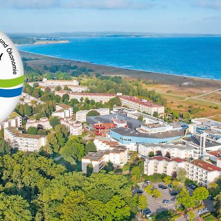 Отель Ferien- Und Freizeitpark Weissenhaeuser Strand Экстерьер фото